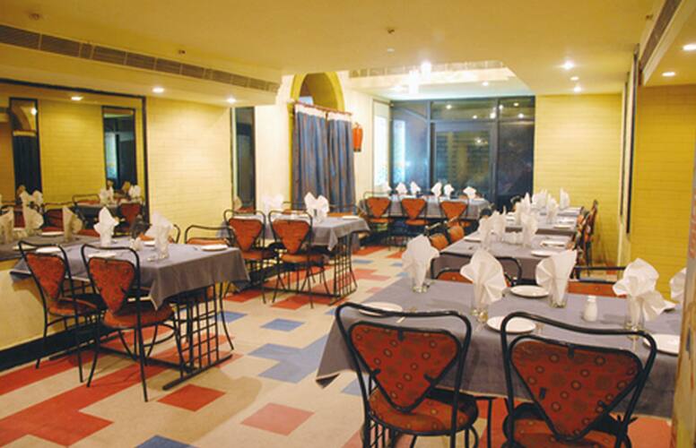 Anaicha's Hotel, Kanpur 5